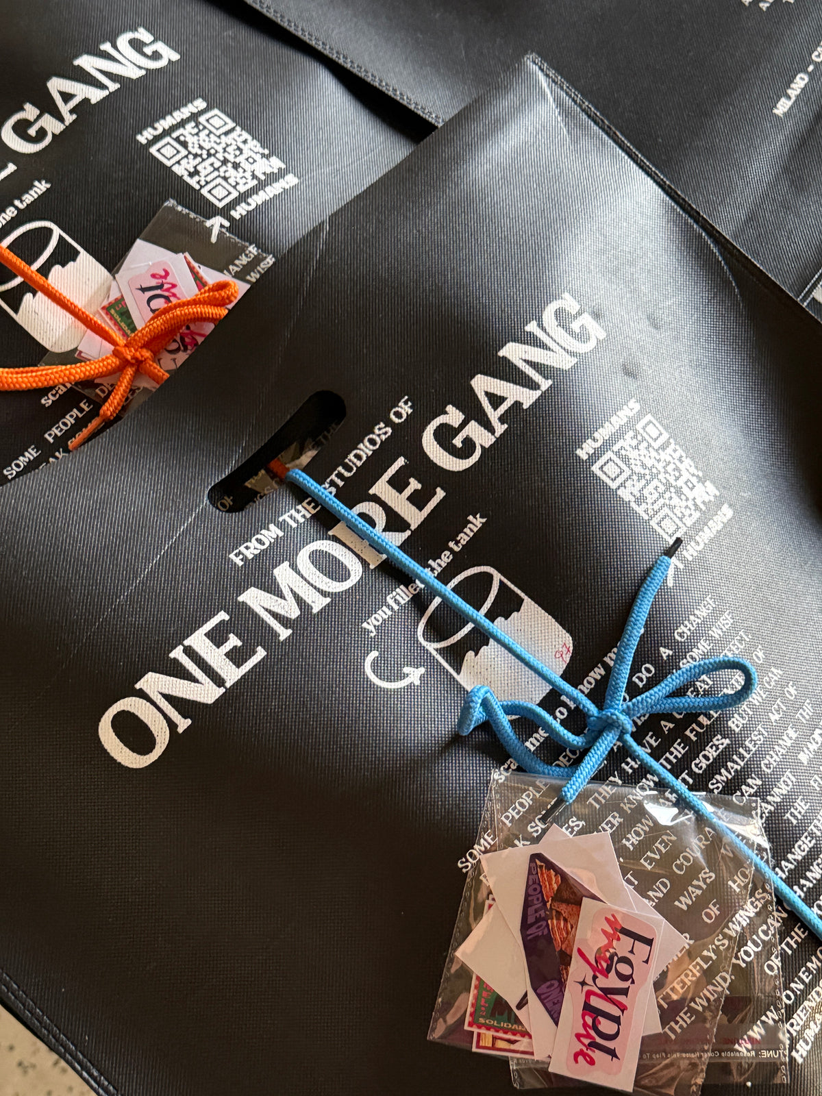 Gift bag wrap